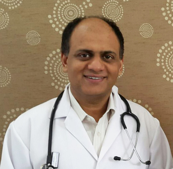 Dr. Vikram Chauhan MD zakladatel Planet Ayurveda